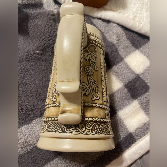 German Beer Mug with Tavern Scene, Bliesmengen-Bolchen Germany, .05 Liter Mug - Picture 3 of 6